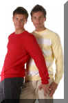 twins021.jpg (85937 octets)